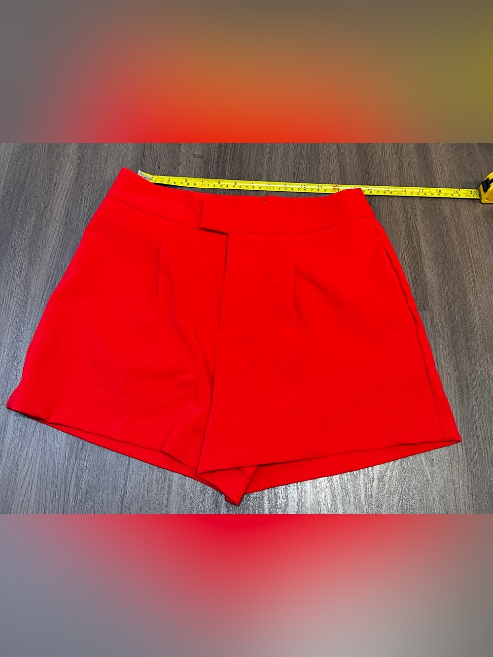 Bright Red Bold High Rise Tailored Dress Shorts Pleated Stretch Size 8 - Picture 6 of 9